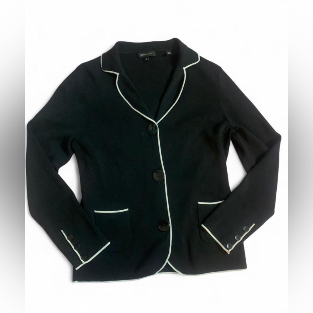 BCBGMaxAzria Knit Blazer with White Piping size medium